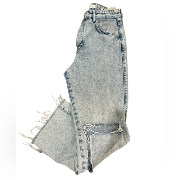 Zara women’s High Rise Button Fly Straight Light Wash ripped Denim jeans SZ 6 - Picture 3 of 5